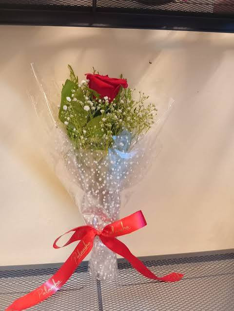 Classic Single Red Rose Bouquet